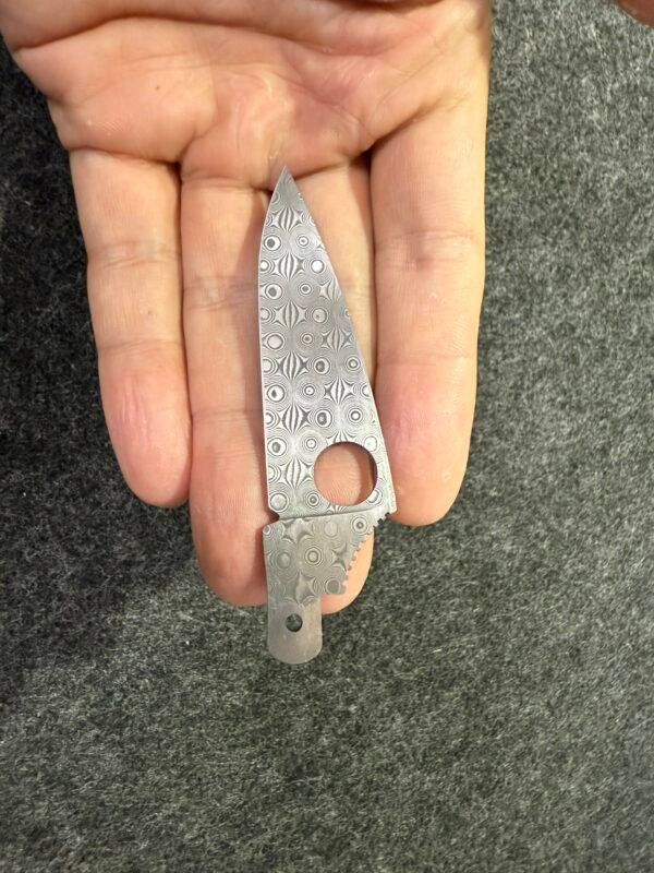 CustomOrder_Damascus Steel Replacement Blade with non-slip groove Like Spyderco For Handmade For 91mm Victorinox Swiss Army Knife SAK Folding Knife DIY Accessories